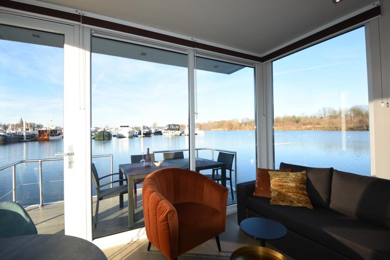 הוילה מאסטריכט Houseboat Martinique מראה חיצוני תמונה